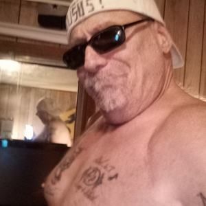 Meet your Posher, Gregory